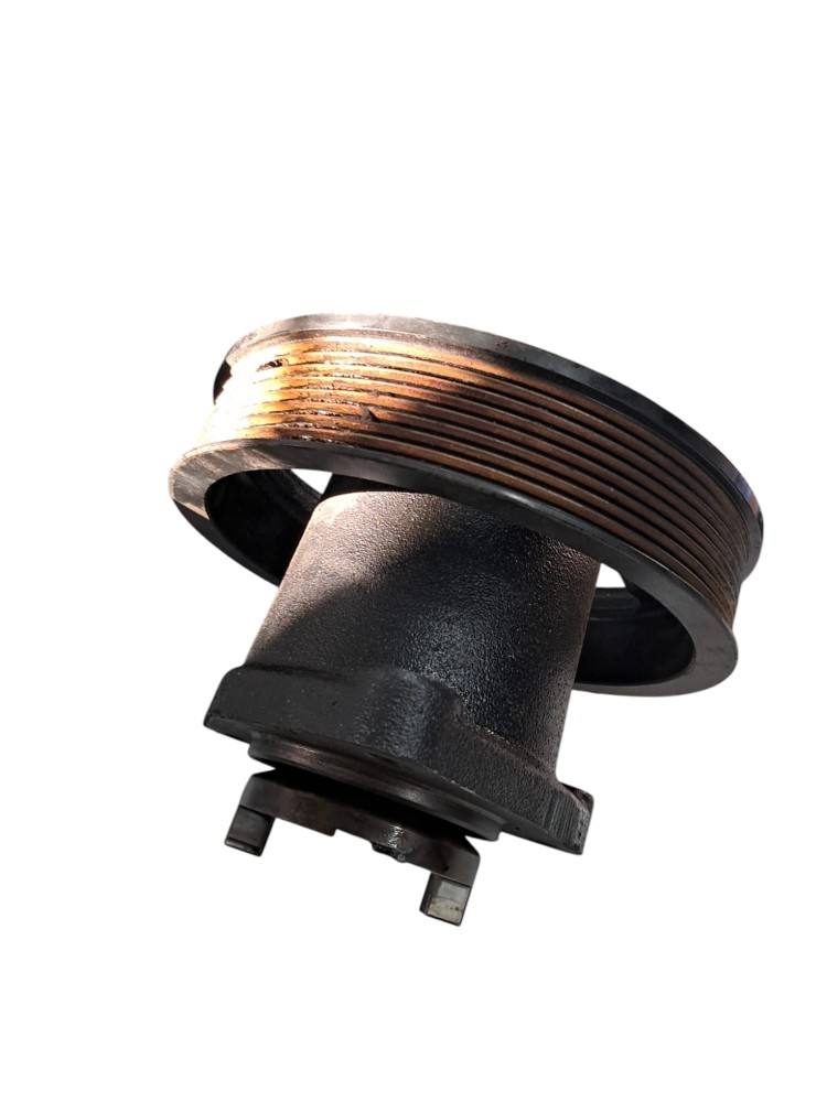 Polia compressor Ar Freio Vw Constellation 3