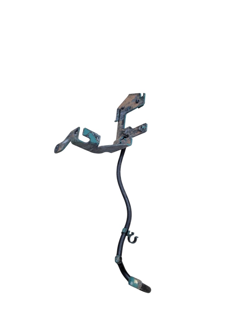 Suporte Cano Oleo Volvo Vm 4