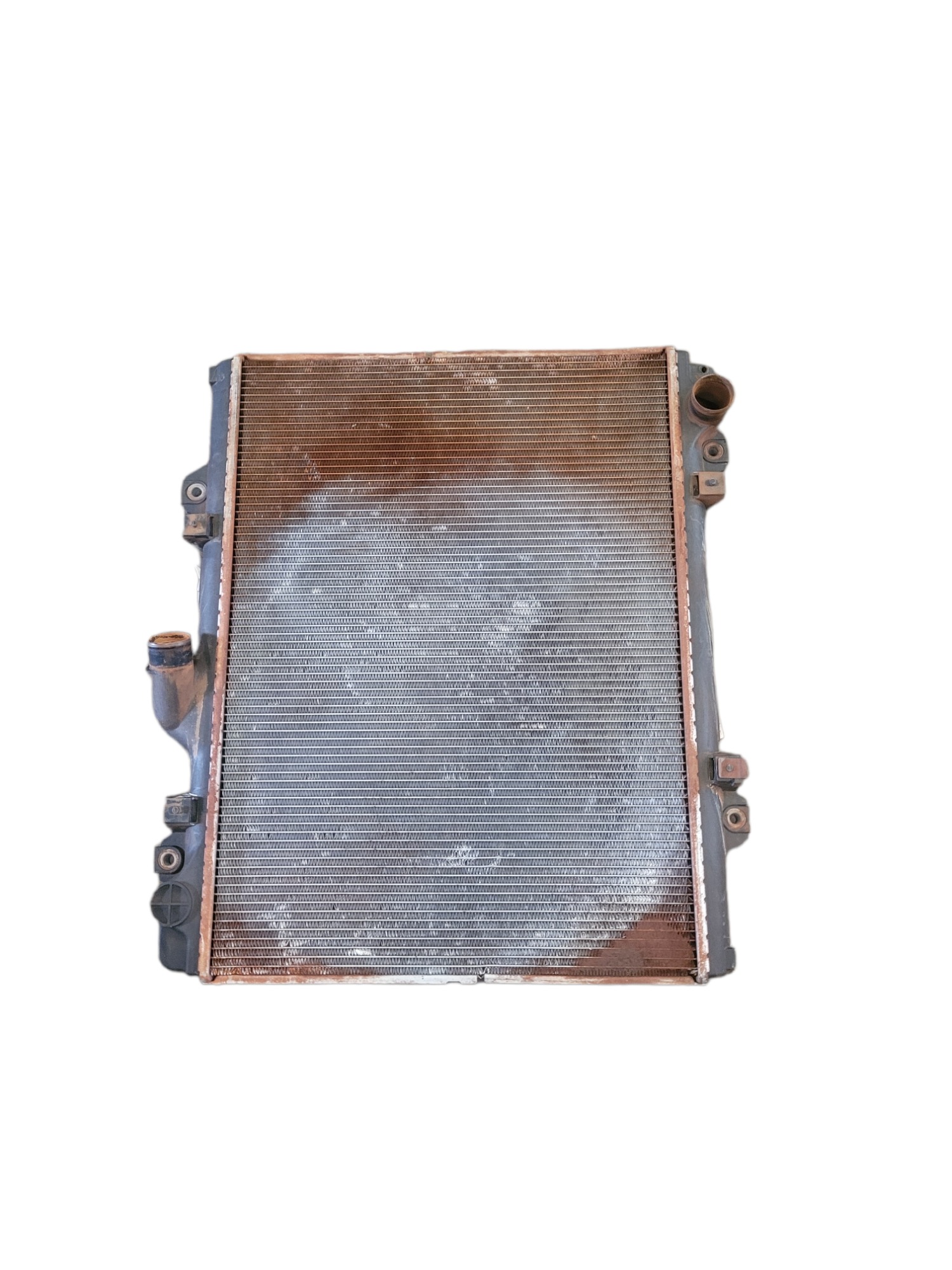 Radiador M Benz Atego 9565000203 2