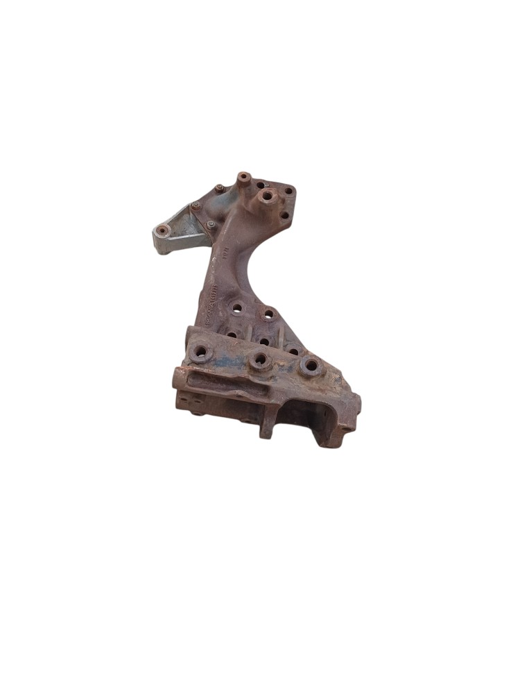 Suporte Rebocador Esquerdo Scania PGR 3