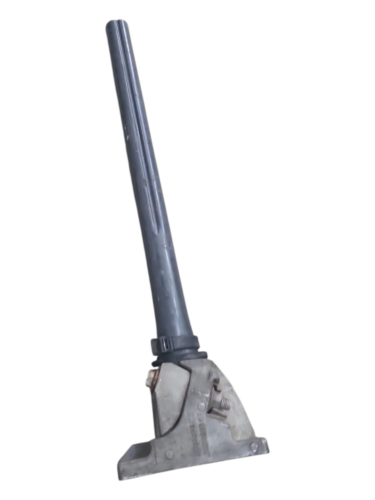 Suporte Base Paralama Tracao Volvo 1