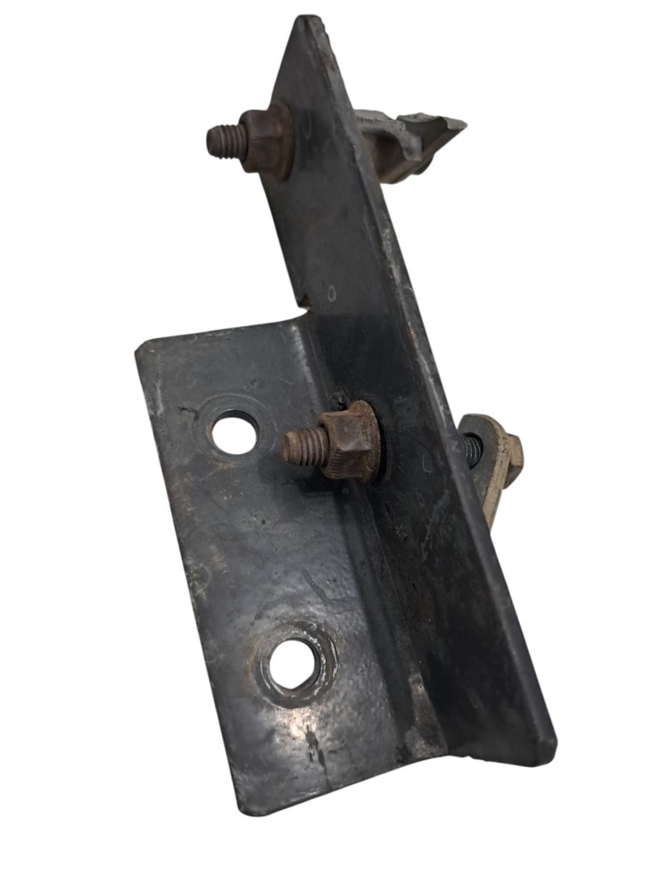 Suporte Valvula Controle Freio Roda 1