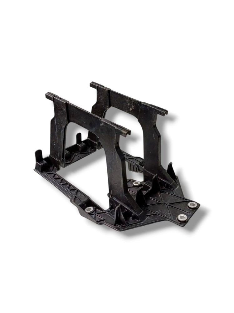 Suporte Fixacao Modulo Mb Accelo 815 2022 Vo17 1