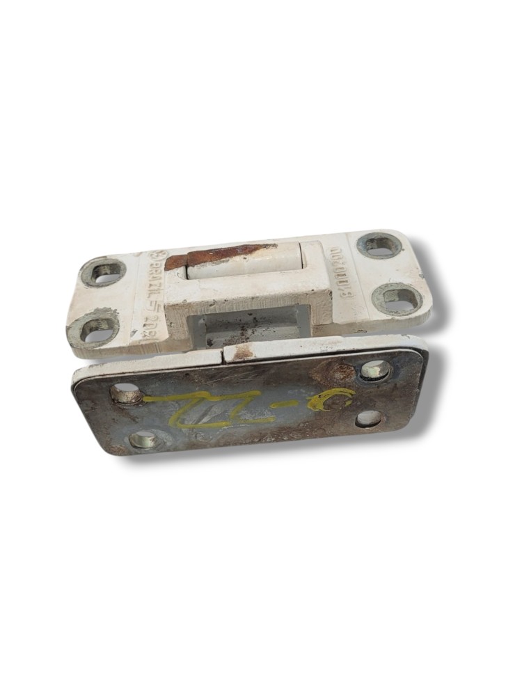 Dobradiça Porta Vw Constellation 30.280 2019 2020 VO22 4
