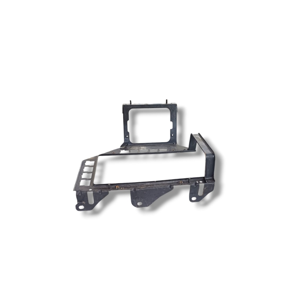 Suporte Fixacao Interna Painel Volvo Fh