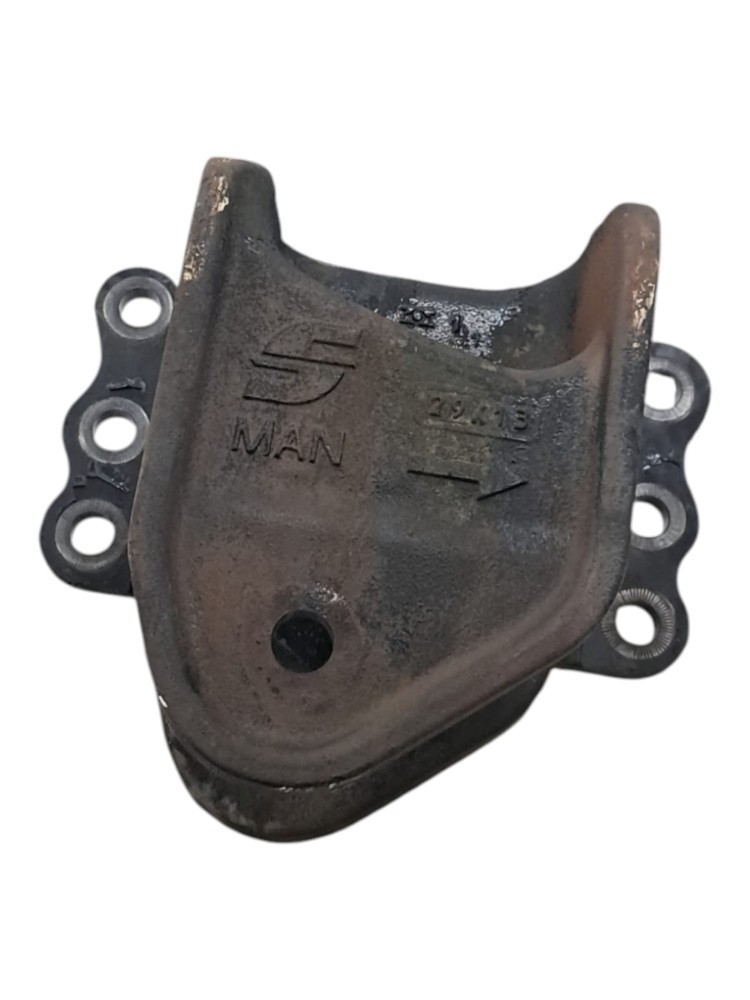 Suporte Suspensao Traseira L. Direito MAN TGX 28440 2014