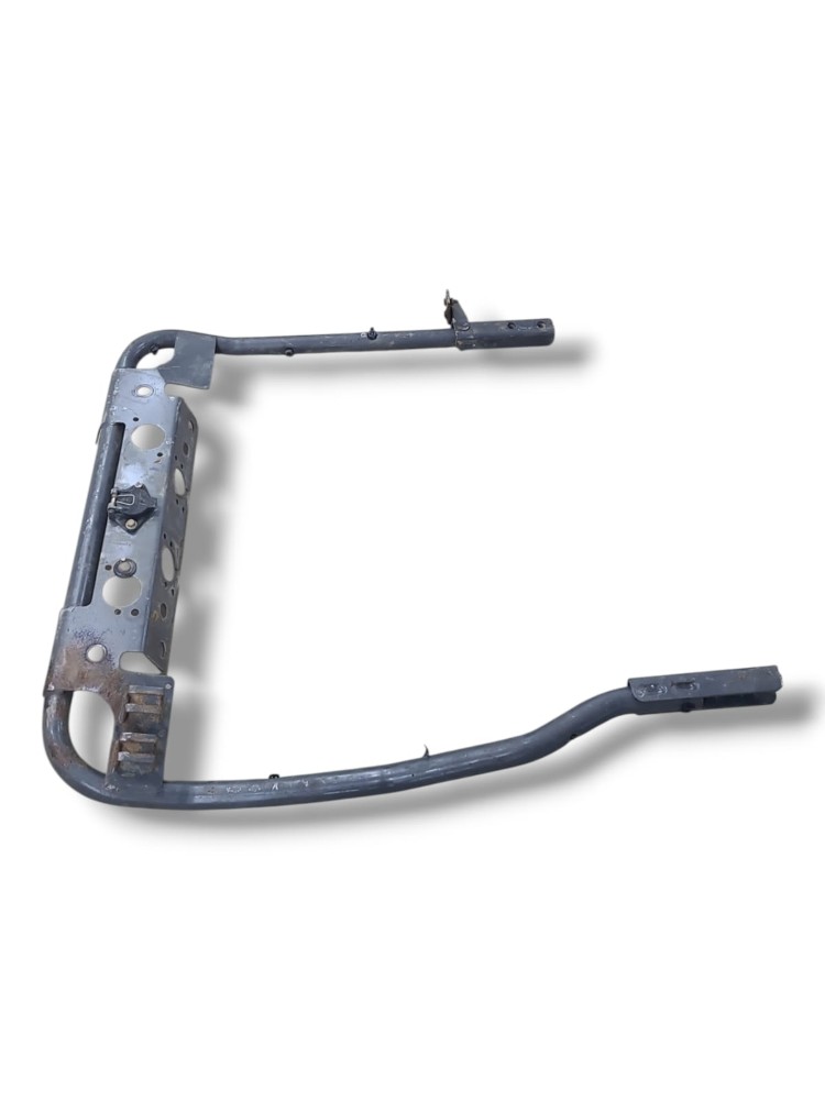 Suporte Traseiro Conexao Cabine Volvo FH 540 2014 4