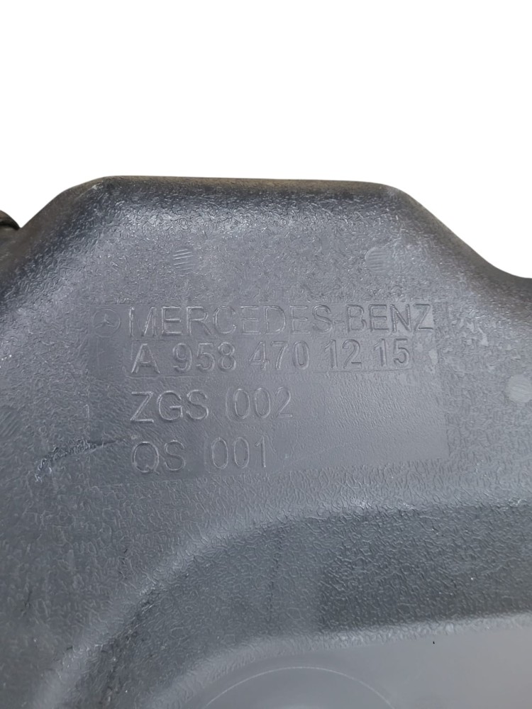 Tanque Arla 32l Com Boia Mb Atron 2015 6