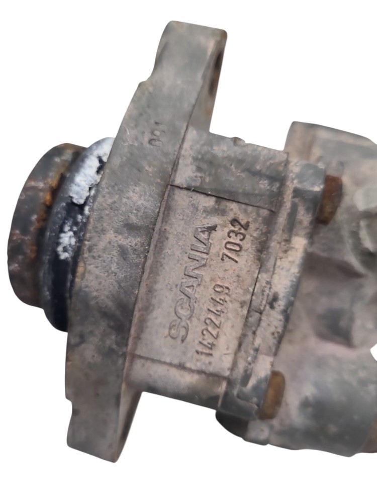 Bomba Alternador Scania Serie 4 4
