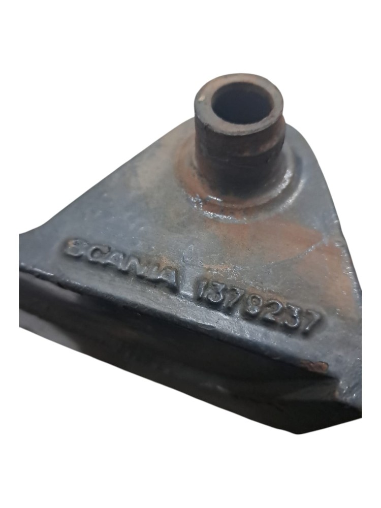 Suporte Capo L.Esquerdo Scania T114 T124 6