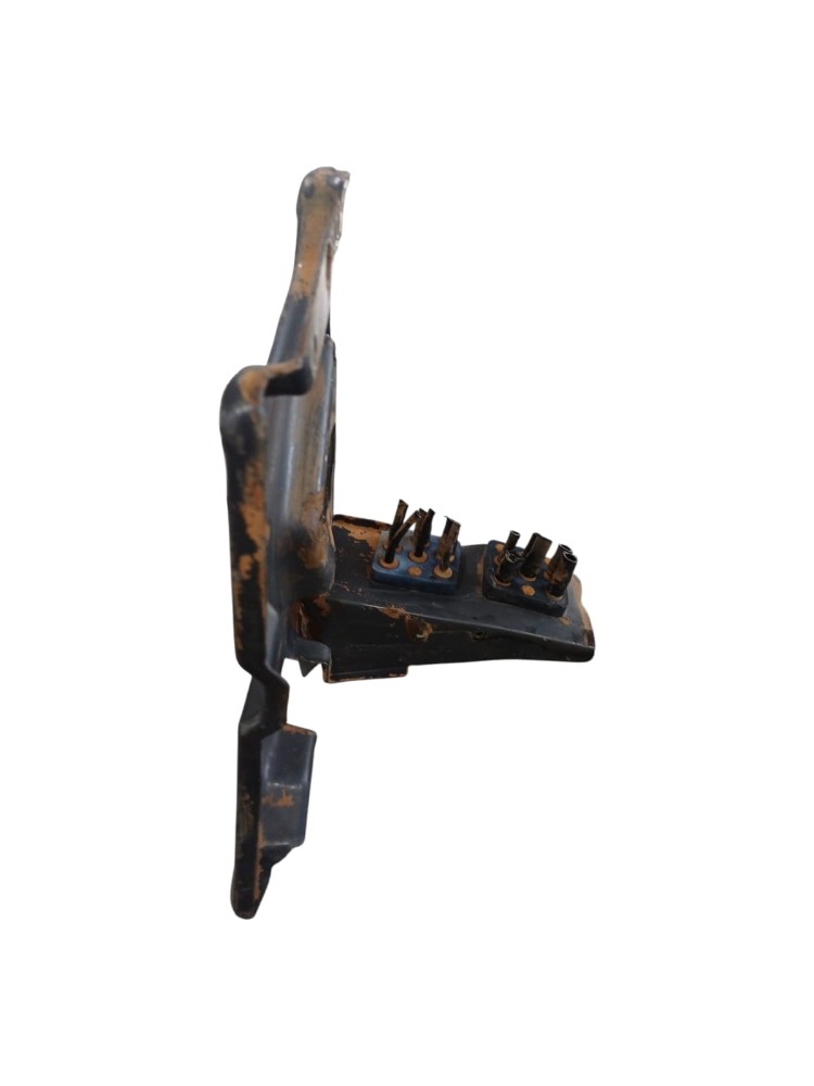 Suporte Valvula Scania G420 2010 7