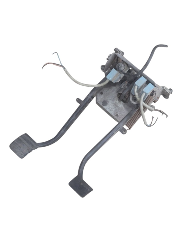 Suporte Pedal Embreagem Scania 3