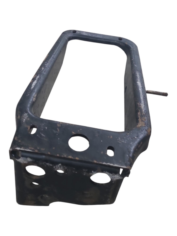 Suporte Parachoque Esquerdo Vw 13180 1