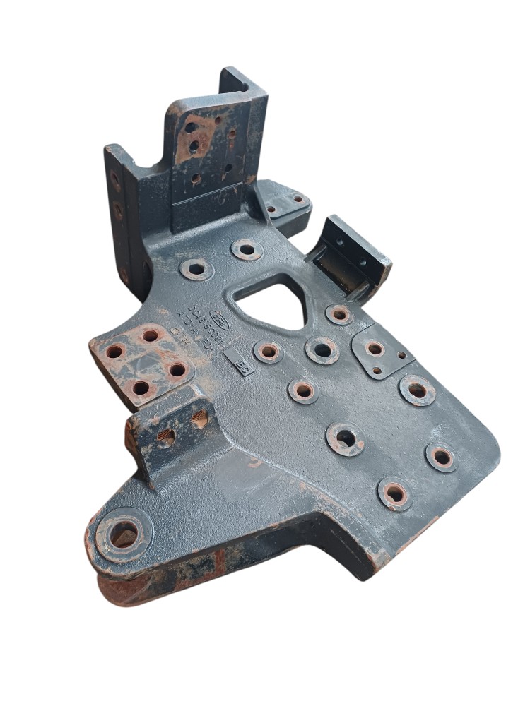 Suporte Chassis Ford Cargo 2042 Esquerdo 2