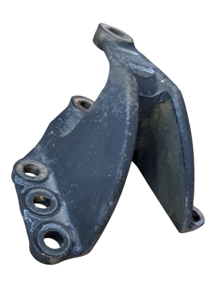 Suporte Mola Traseira Parte Dianteira Ford Cargo 1119 2