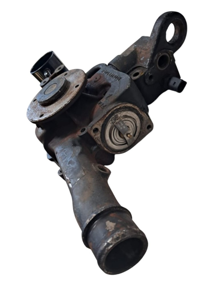 Bomba Agua Mb Atego 2425 2005 A 2012 7