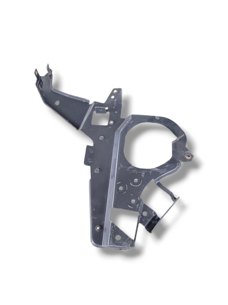 Suporte Painel Esquerdo Scania 4