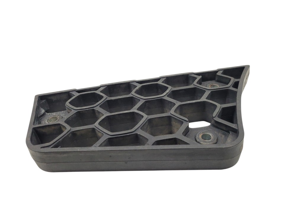 Pisante Estribo Ford Cargo 1319 3