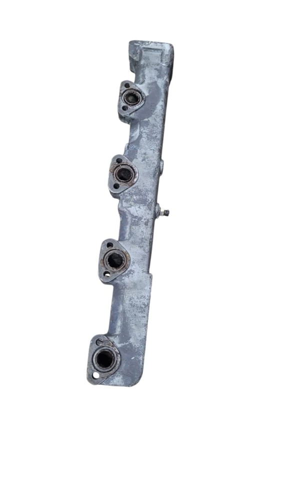 Tubo Cavalete Carcaca Valvula Termostatica Mwm X10 4cc 2
