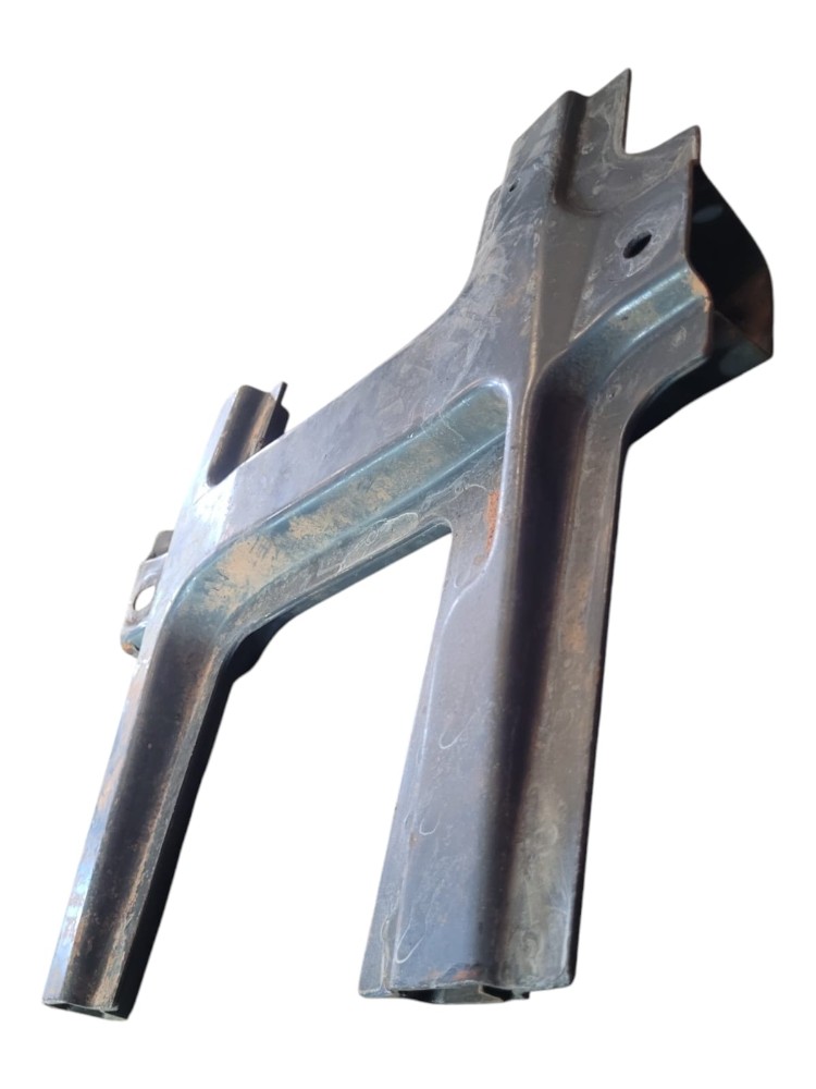 Suporte Estribo Mb Axor Preto 6