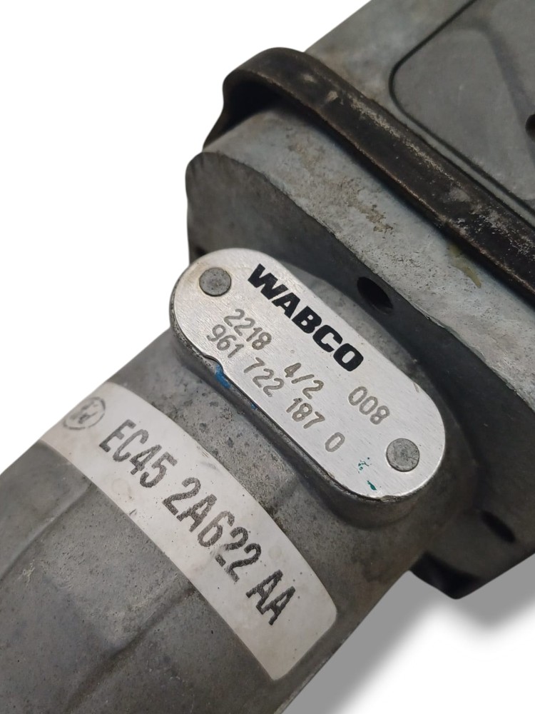 Válvula Freio Mão Ford Cargo 2422 1622 1722 1721 2322 8