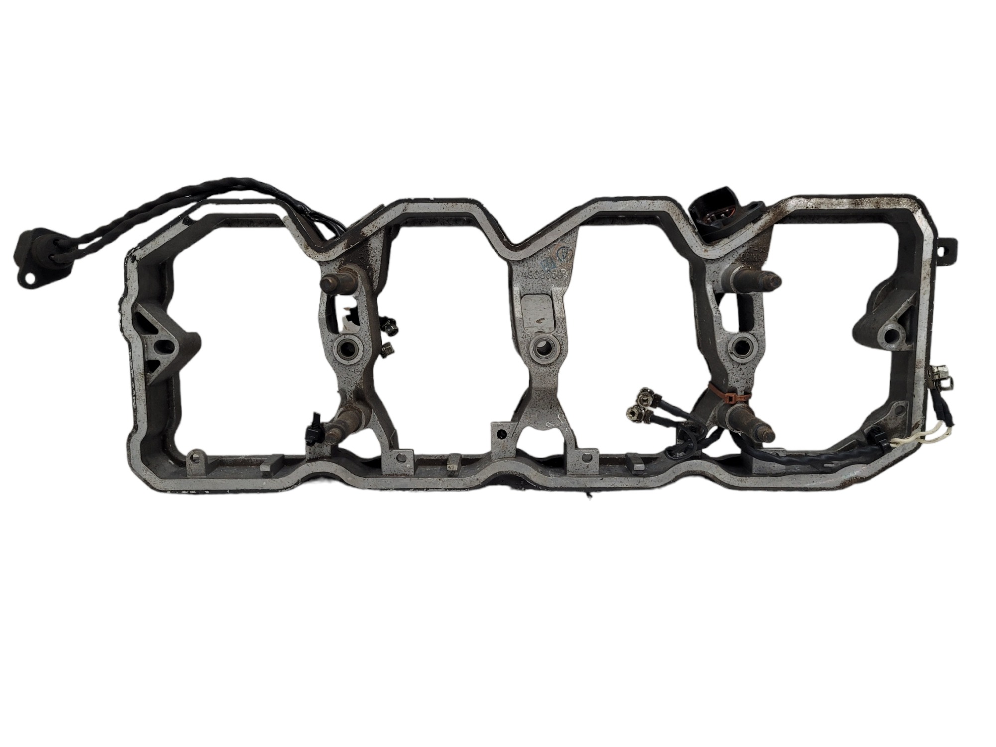 Base Tampa Válvulas Motor Cummins Ford Cargo 4938660 1