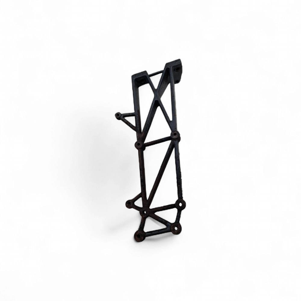 Suporte Fixação Catalizador Scania
