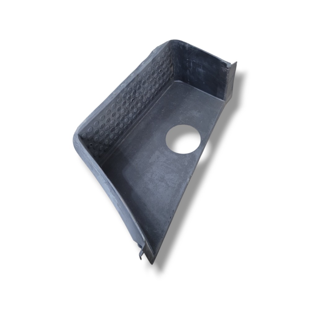 Estribo Escada Mb Atron 2324 2012 1
