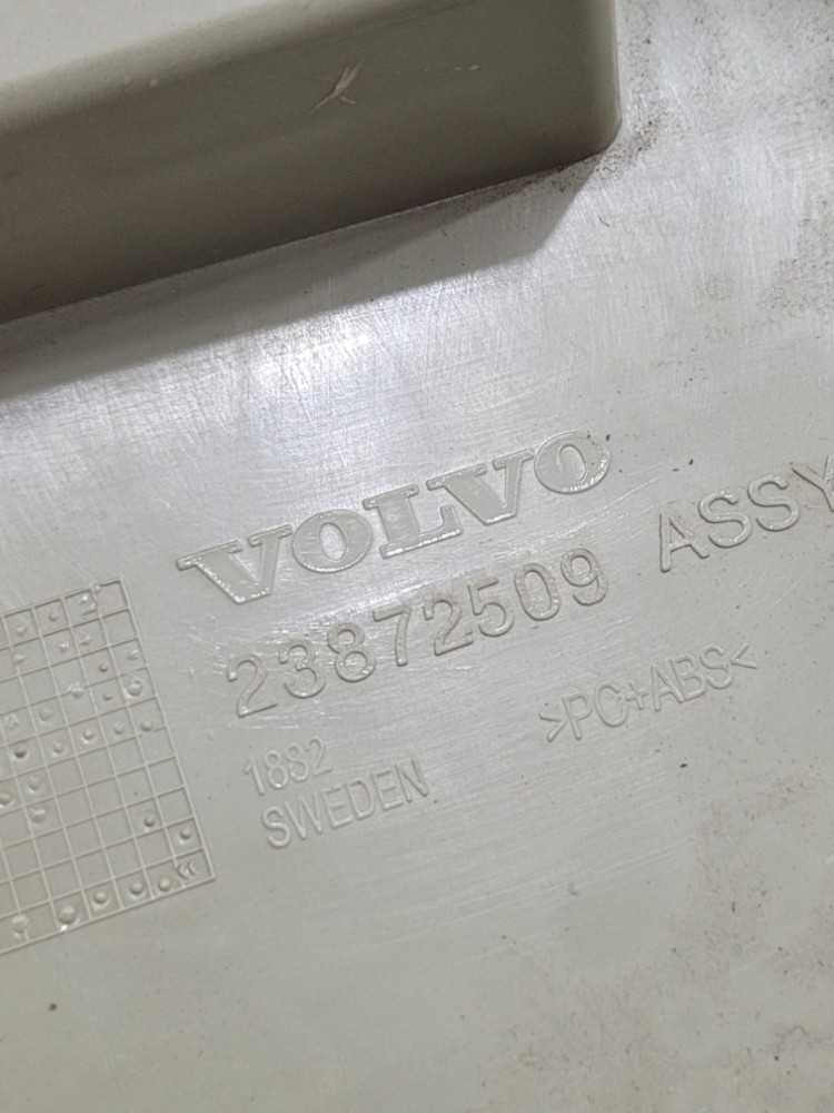 Painel Acabamento Escotilha Teto Volvo New Fh 2022 Vn143 6