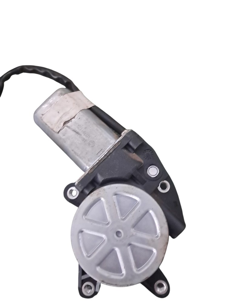 Motor Limpa Vidros Mb Accelo Ce 2022 Vo17 5