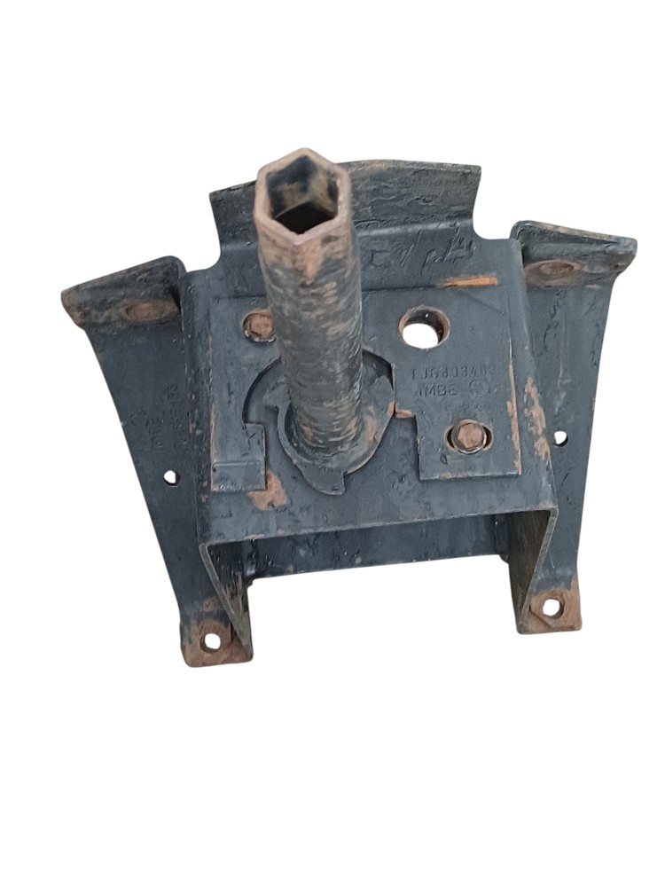 Suporte Estepe Ford Cargo 4