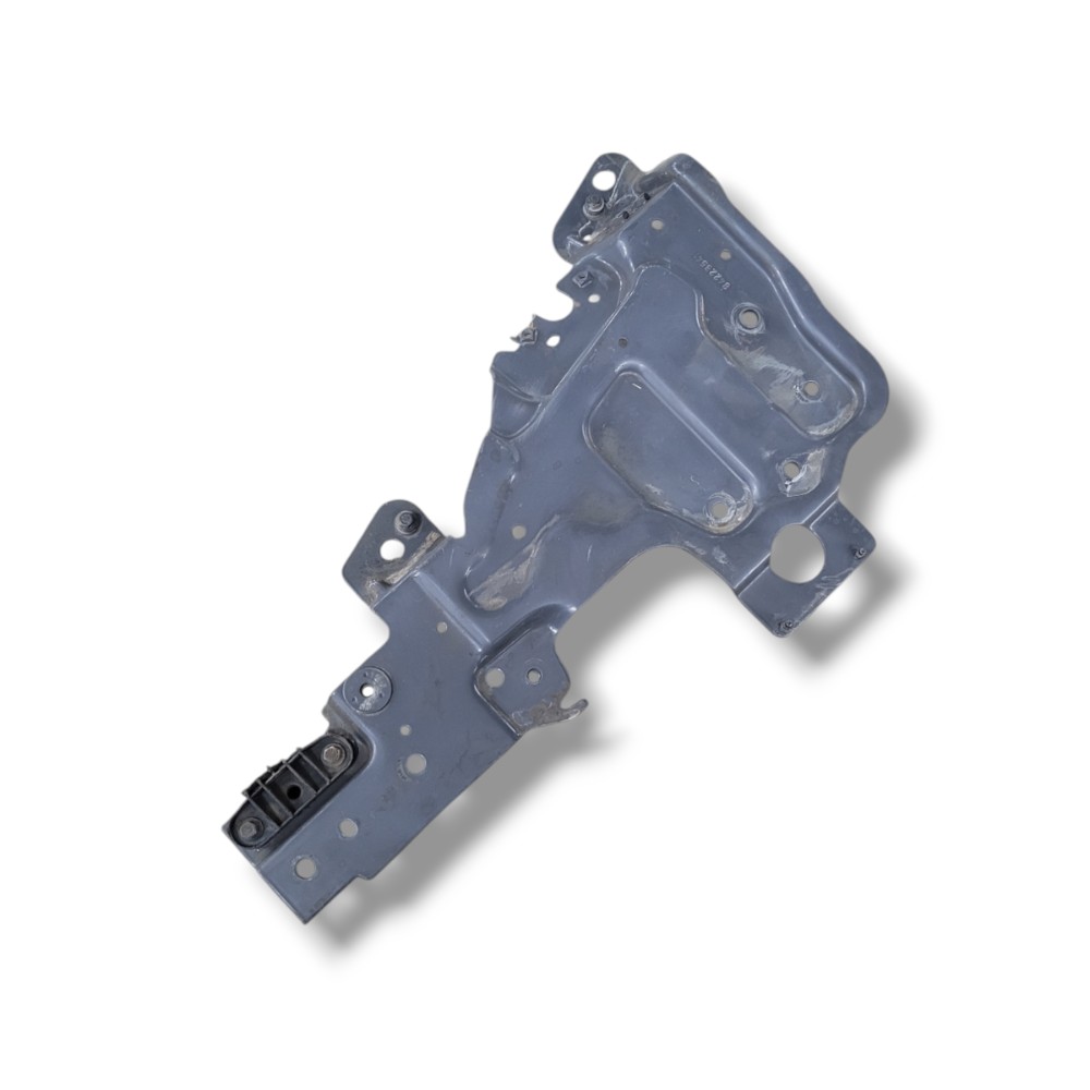 Suporte Superior Farol Direito Volvo Fh 500 2019 VA159 5