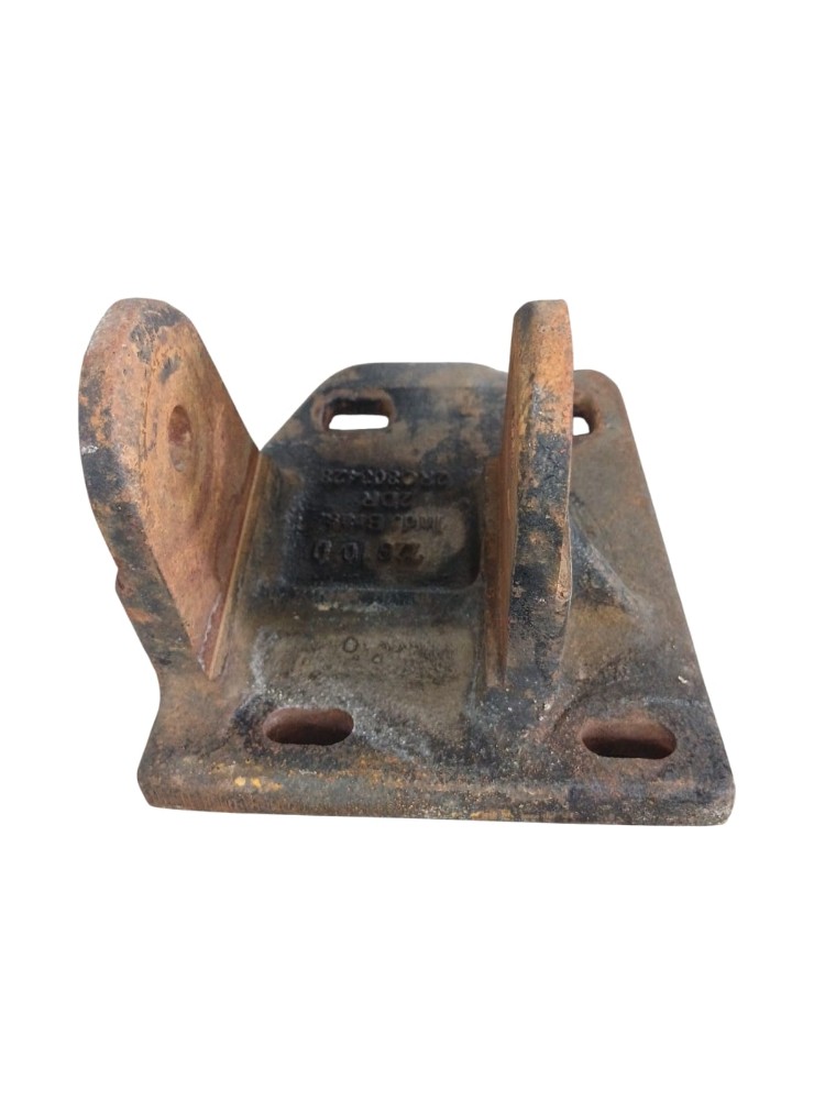 Suporte Fixação Cabine Direito Vw 8120 2010 2