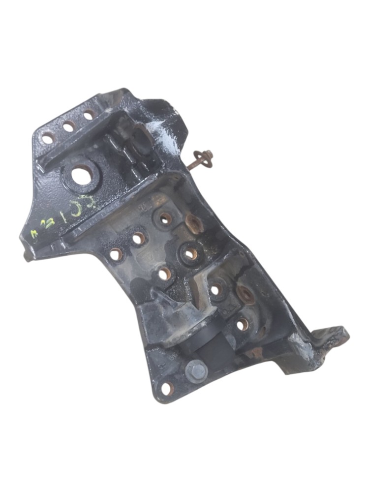 Suporte Frontal Chassi Volvo Fh 370 2010 A 2011 6