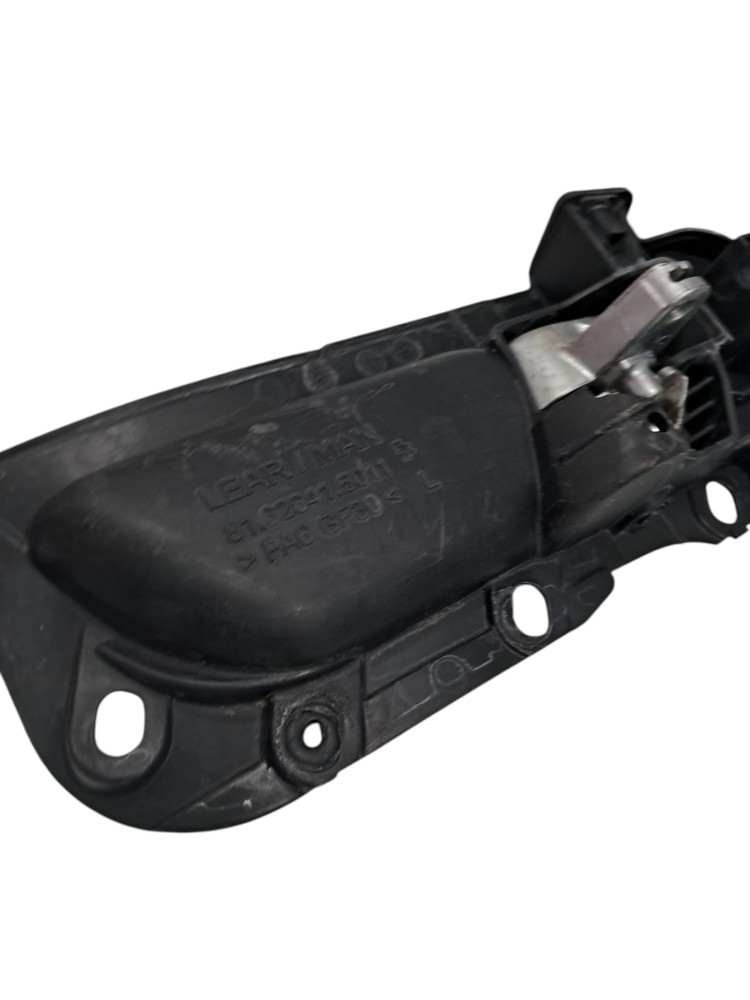 Puxador Porta Man Tgx Tgs 2