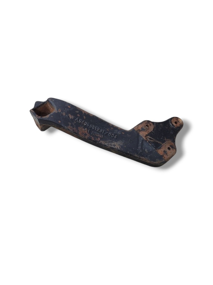 Suporte Traseiro Estribo Mb Axor Preto 2