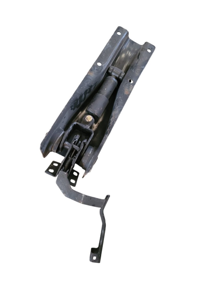 Suporte Cabine Vw Worker 17180 Preto 4
