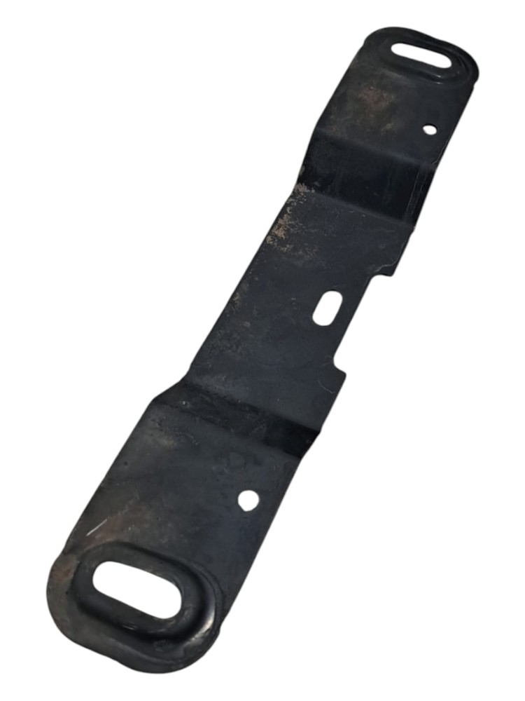 Suporte Placa Mercedes-Benz 1