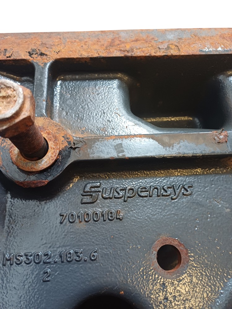 Suporte Mola Suspensys Vw Constellation Direito 6