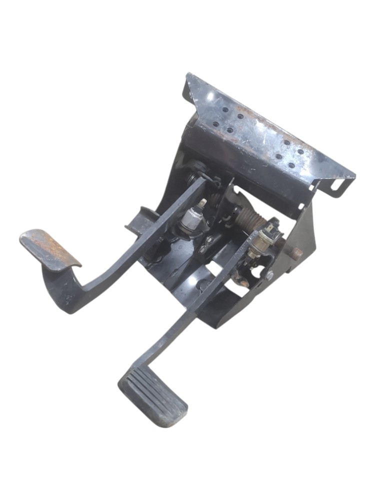 Suporte Pedal Embreagem Scania 4