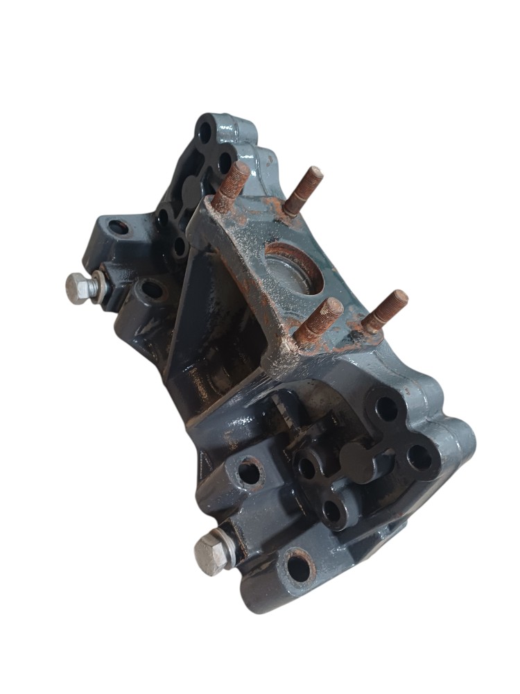 Suporte Tirante em V Volvo Fh4 Fm4 3