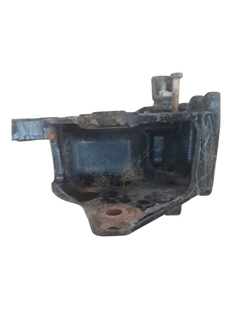Suporte Travessa Mola Suspensao Volvo VM 6