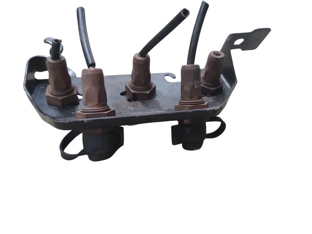 Suporte Terminal Controle Ar Scania 1722911 4