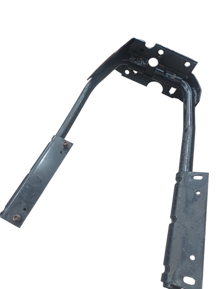 Suporte Paralama Volvo Vm Dianteiro Esquerdo 2