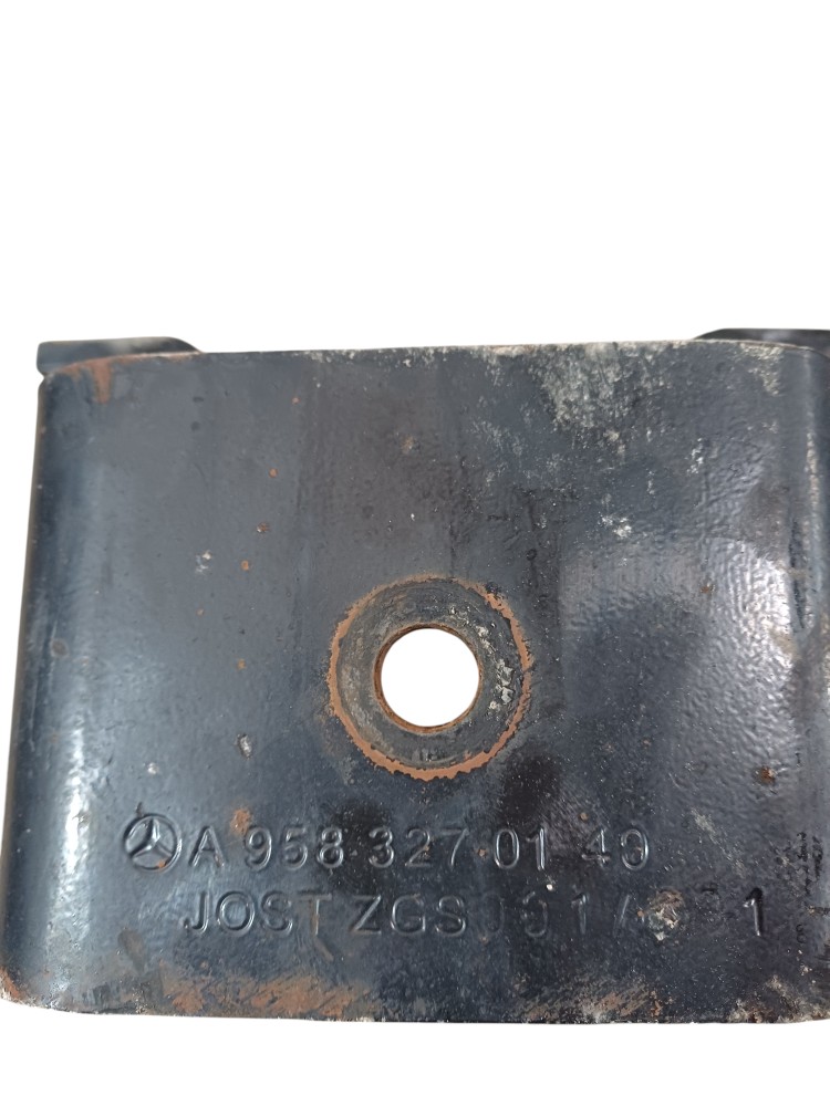 Suporte Suspensao Mb Atego 2425 5