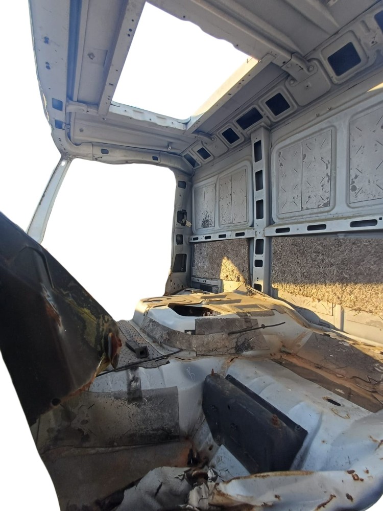 Carcaça Cabine Ford Cargo 1119 2014 VA111 6