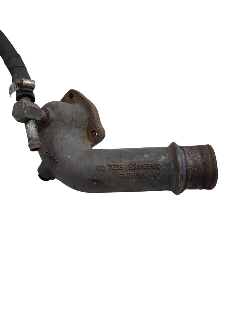 Conexao Saida Agua Motor Cummins 1