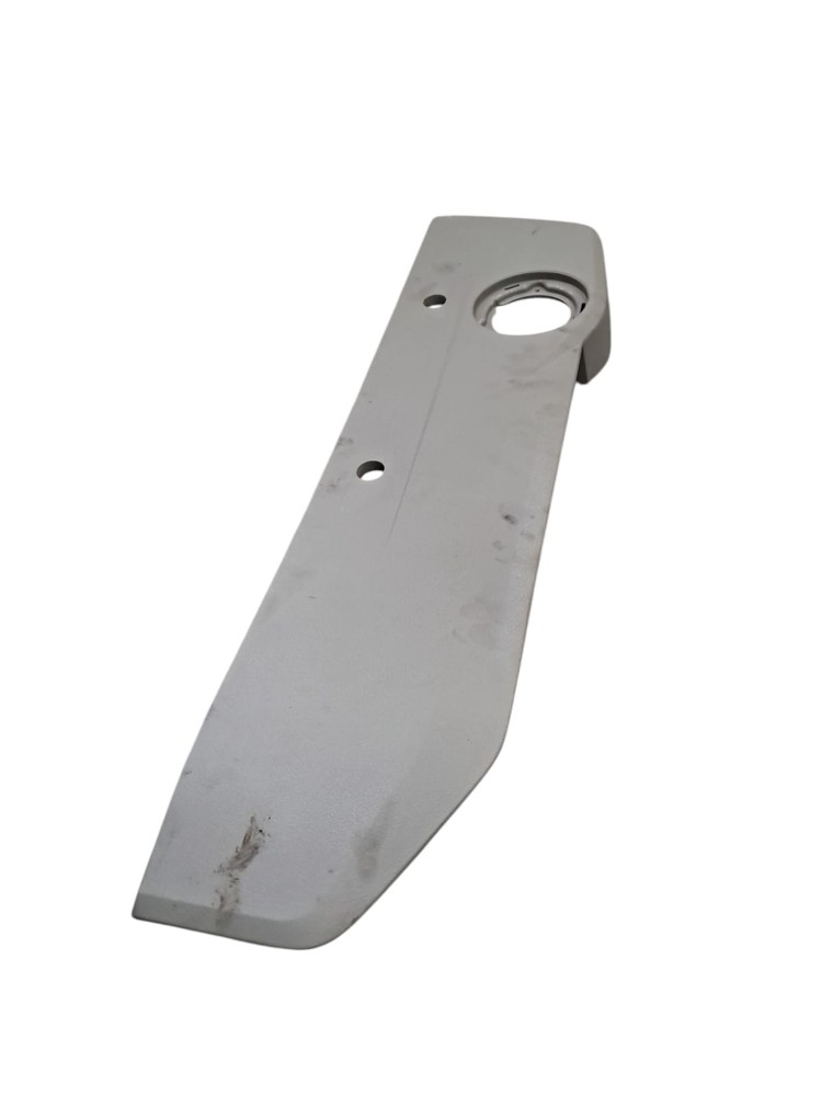 Acabamento Porta L.Direito MB Actros 2011 Em Diante