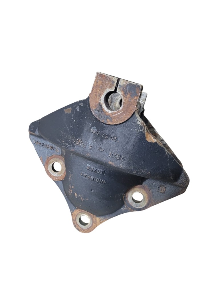 Suporte Mola Ford Cargo Dianteira 4