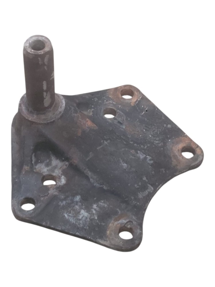 Suporte Mola Traseiro Vw 8140 1994 A 2000 2